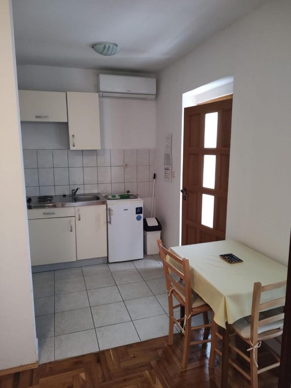 Apartments Vale - 450M To The Beach Vodice Bagian luar foto